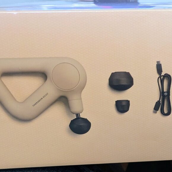 Therabody Percussive Therapy Device Cream - Picture 5 of 5